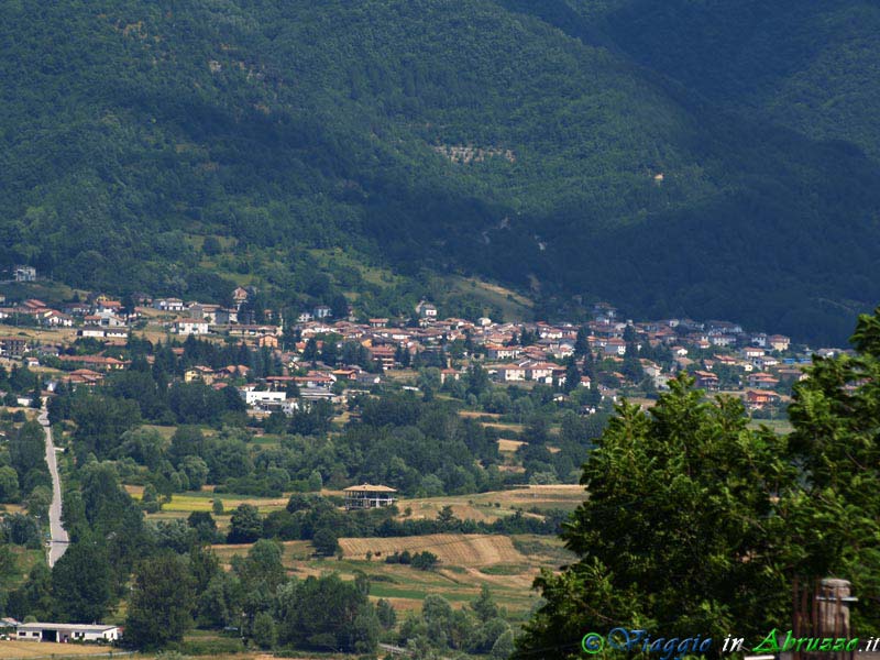 02-P7017476+.jpg - 02-P7017476+.jpg - Panorama del borgo.