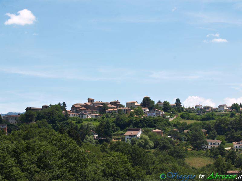 03_P7017388+.jpg - 03_P7017388+.jpg - Panorama del borgo.