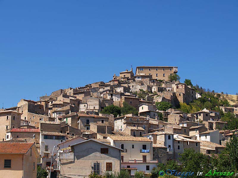 05_P8197487+.jpg - 05_P8197487+.jpg - Panorama del borgo.