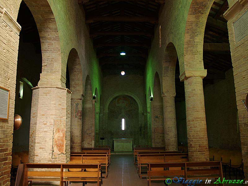 13-P3312957+.jpg - 13-P3312957+.jpg - La basilica di Santa Maria Maggiore (XII sec.).